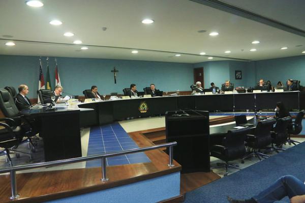‘Força-tarefa’ vai fiscalizar investimentos milionários do ManausPrev ‘Força-tarefa’ vai fiscalizar investimentos milionários do ManausPrev
