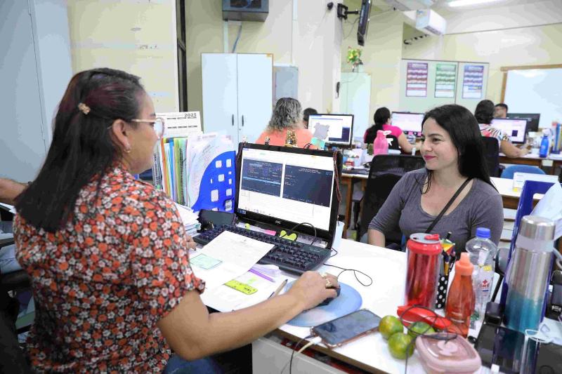 Secretaria de Educação convoca 575 professores aprovados no PSS para os municípios do interior
