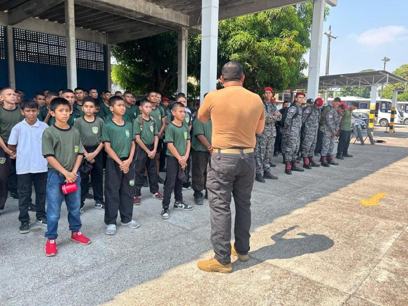 Alunos do Programa Formando Cidadão da Polícia Militar do Amazonas ingressam no mercado de trabalho