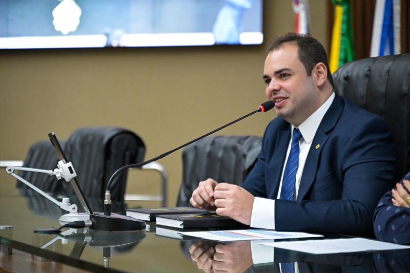 PL de Roberto Cidade que fortalece luta antirracista e combate discriminação racial aguarda sanção governamental