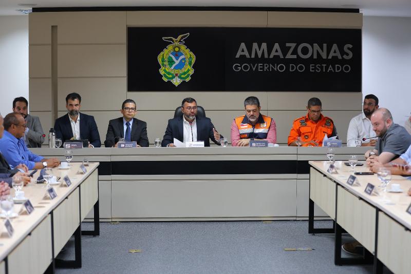 Wilson Lima antecipa auxílio estadual para famílias atingidas pela estiagem