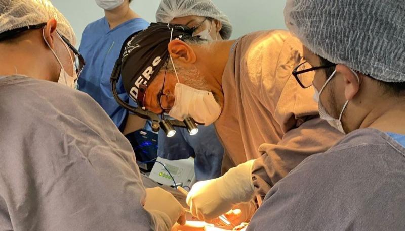 Saúde: Cirurgia de alta complexidade remove tumor de 14 centímetros em paciente com deformidade mandibular
