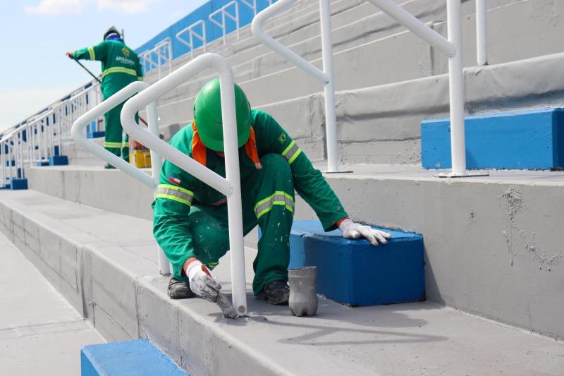 Obras de modernização do Estádio Carlos Zamith chegam a 65% de conclusão