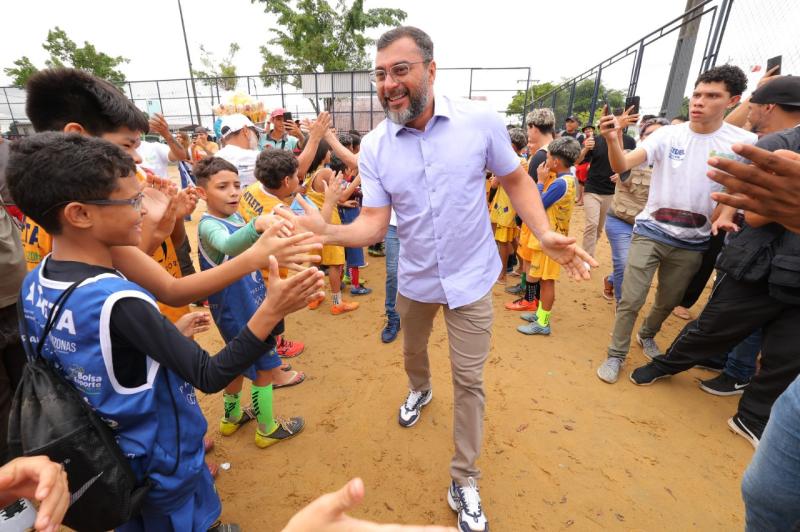Wilson Lima anuncia novos núcleos do Pelci com abertura de 2.500 vagas para a capital e interior