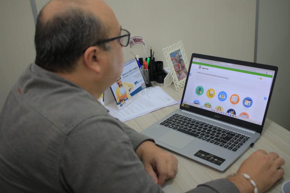Sistemas digitais vão modernizar administração publica em Parintins Sistemas digitais vão modernizar administração publica em Parintins
