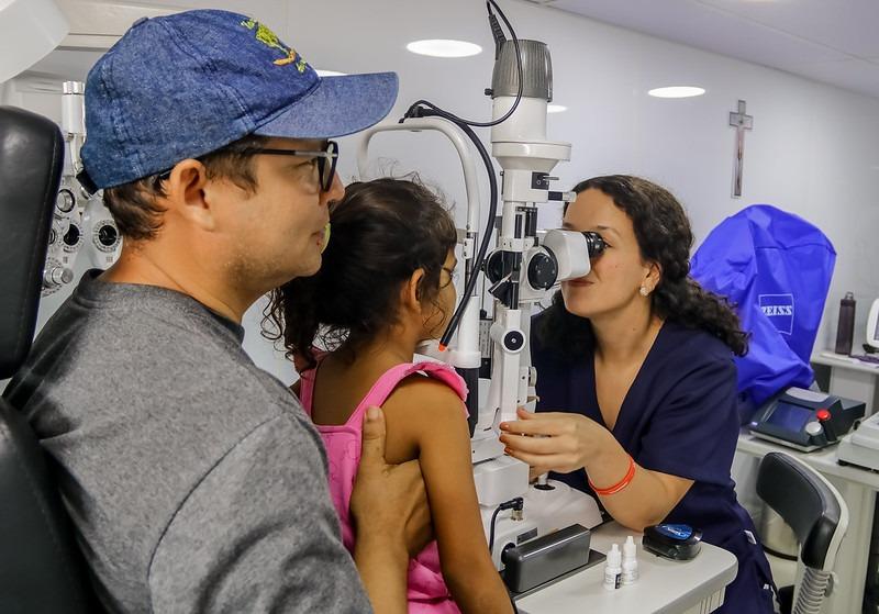 Barco Hospital São João XXIII chega à zona rural de Novo Airão com serviços de saúde