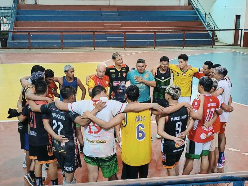 Copa Alvorada 2025: Rodolfo (Galo) é o treinador da Seleção de Barreirinha de Futsal