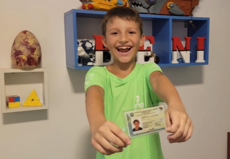 Carteira de Identidade Nacional já está nas mãos de 20 milhões de brasileiros