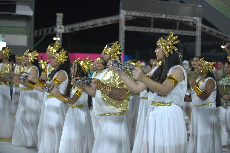 Escolas do Grupo Especial realizaram última noite de ensaios técnicos no Sambódromo