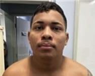 PC-AM divulga imagem de homem procurado por esfaquear mulher durante roubo a ônibus em Manaus