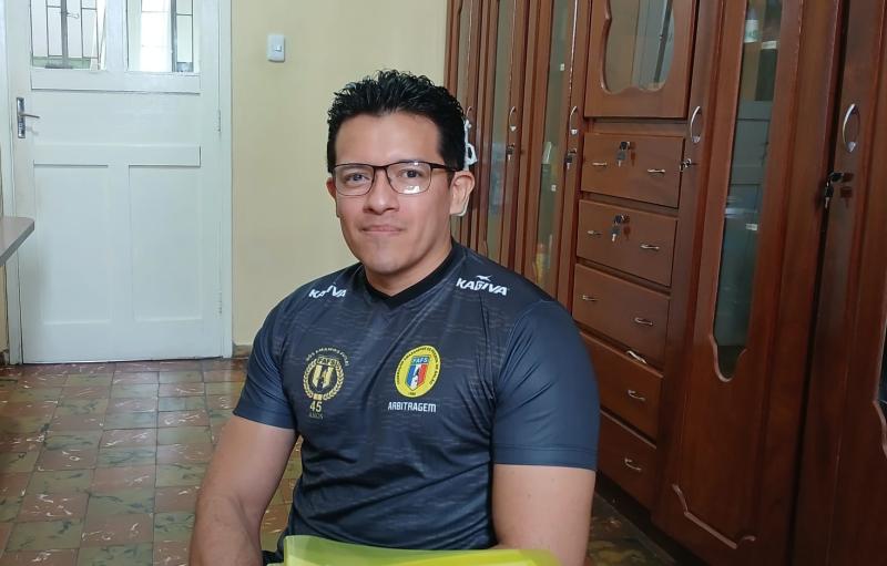 Árbitro parintinense a um passo da Confederação Brasileira de Árbitros de Futsal