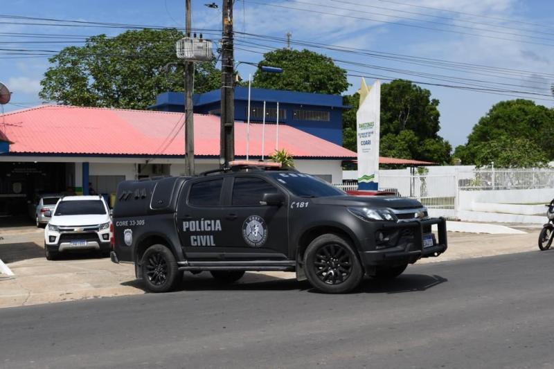 Polícia Civil prende homem que estuprou e engravidou sua própria filha de 12 anos