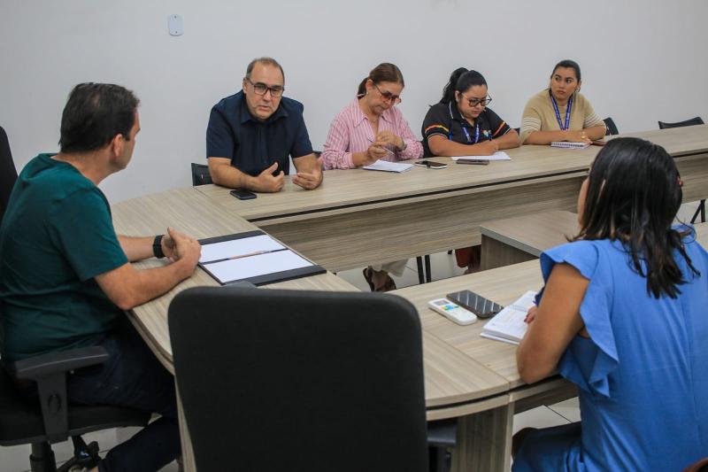 Prefeitura de Parintins e HEMOAM discutem implantação do 1° Hemonúcleo de Parintins