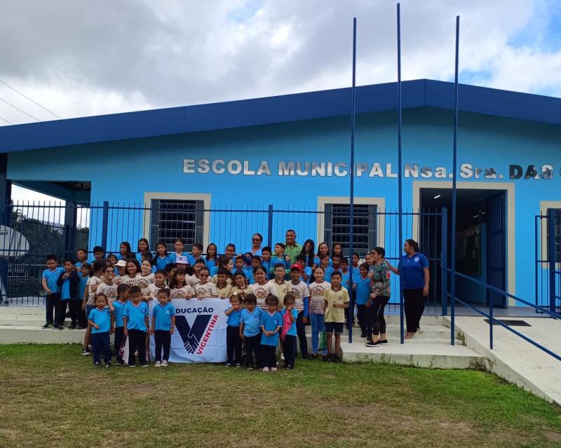 Na comunidade do Maranhão, alunos do Colégio do Carmo aprendem sobre educação, cultura e sustentabilidade