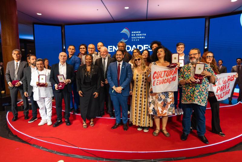 Boi Garantido recebe maior honraria da cultura brasileira em solenidade do MinC no Rio de Janeiro