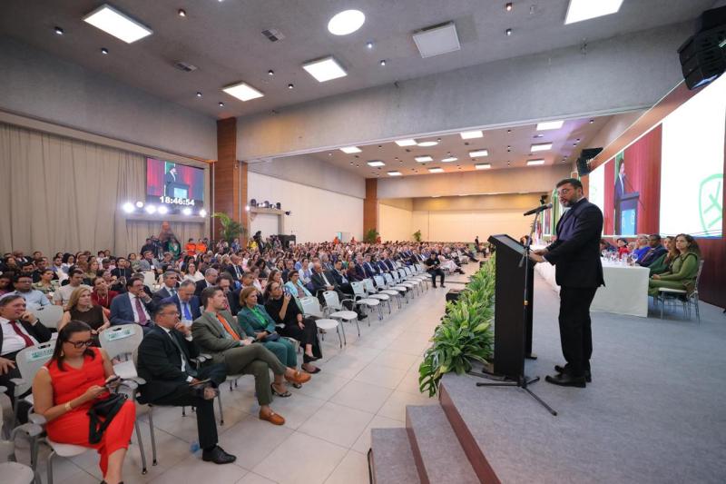 Wilson Lima destaca avanços do Amazonas em tecnologia sustentável e governança digital