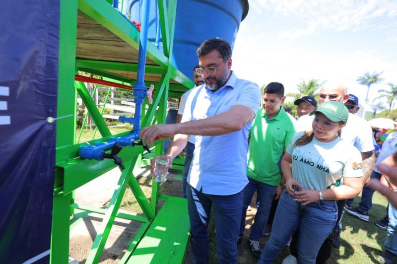 Governador Wilson Lima entrega novo sistema do Projeto Água Boa em comunidade rural de Nhamundá