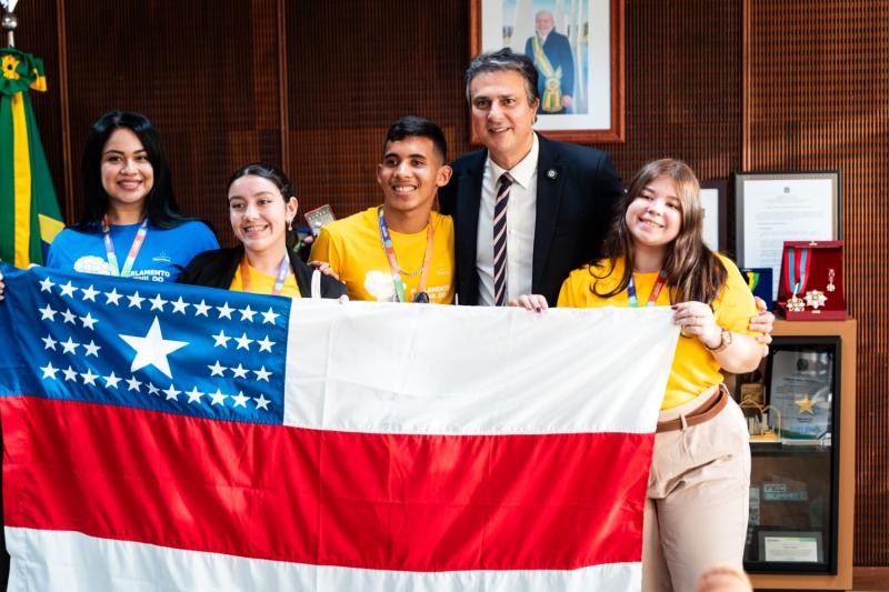 Estudante da rede estadual é selecionada para etapa internacional do Parlamento Juvenil do Mercosul