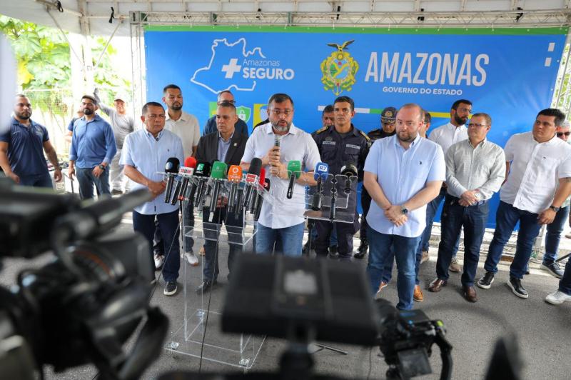 Governador Wilson Lima entrega mais de 360 novas viaturas para reforço da segurança na capital