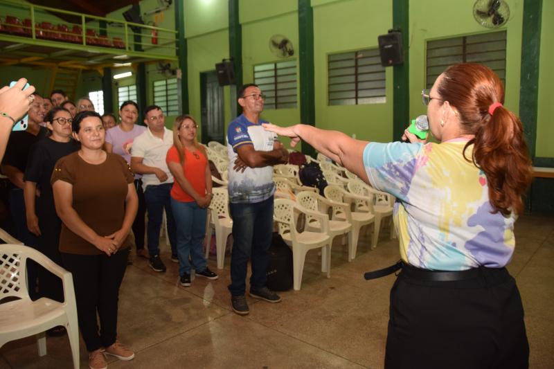 Qualificação: Secretaria de Educação realiza formação com professores de várzea