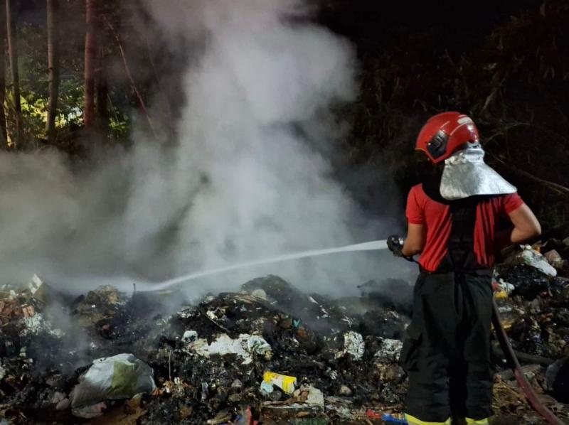 Em 10 dias, Corpo de Bombeiros atendeu 53 ocorrências de incêndio em vegetação urbana e lixeiras clandestinas em Manaus