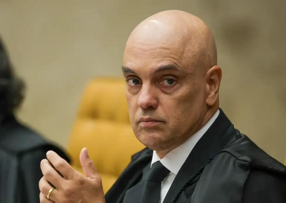 Moraes compara atos de Eduardo Bolsonaro nos EUA a tentativa de golpe