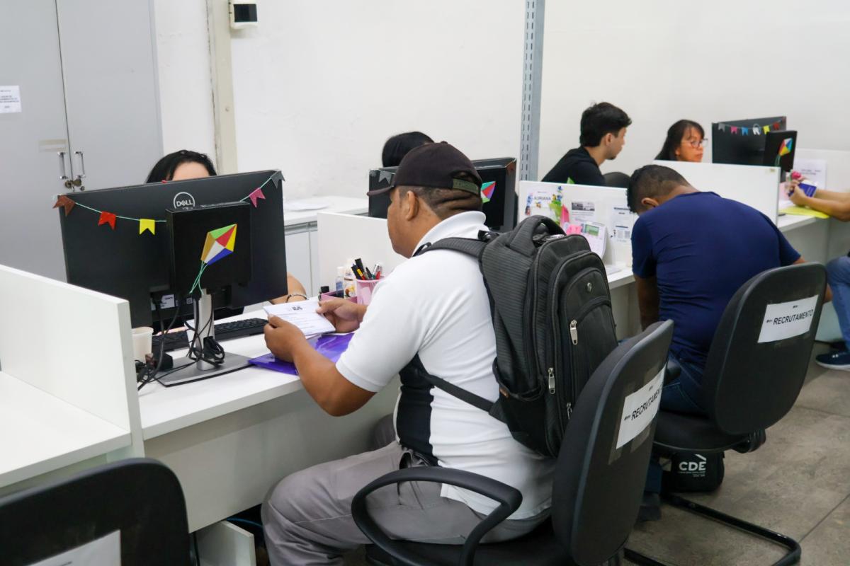 Sine Amazonas divulga 134 vagas de emprego para esta quinta-feira