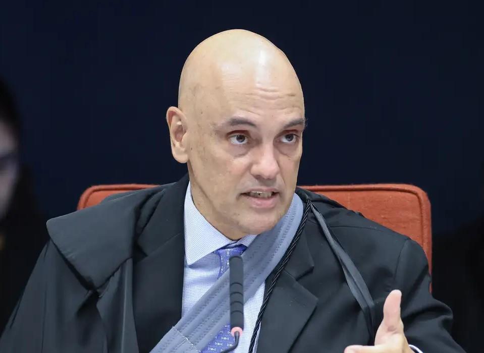 Advogados de Bolsonaro têm até quarta para entregar defesa ao STF