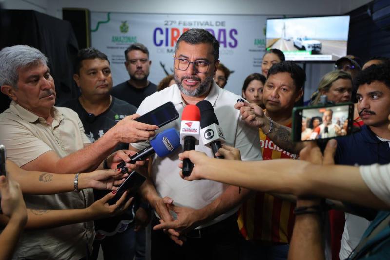 Governador Wilson Lima destaca geração de emprego e renda com o Festival de Cirandas de Manacapuru