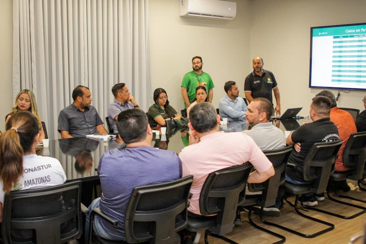 AmazonasTur apresenta levantamento de dados do 58º Festival de Parintins