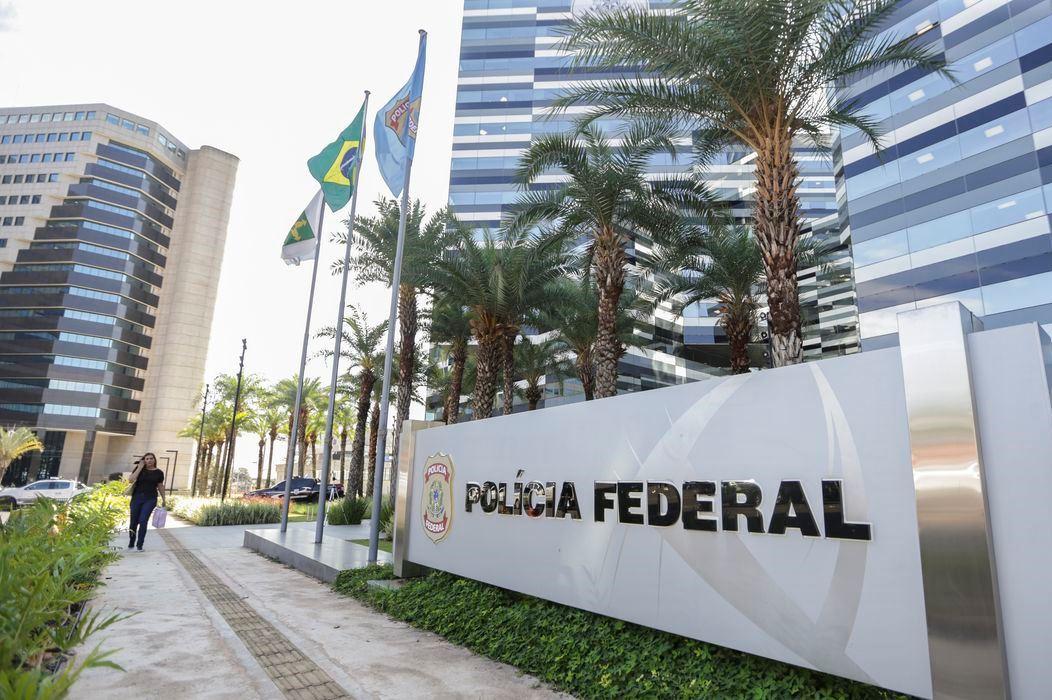 Fraudes no INSS: PF deflagra nova fase de operação em oito estados