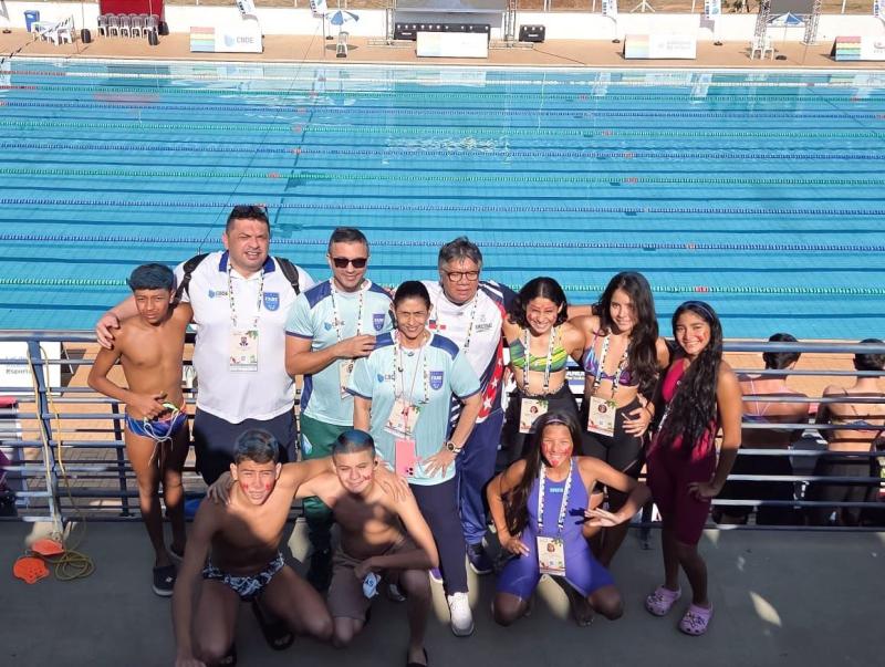 Natação garante primeira medalha para rede estadual de ensino no JEBs 2025