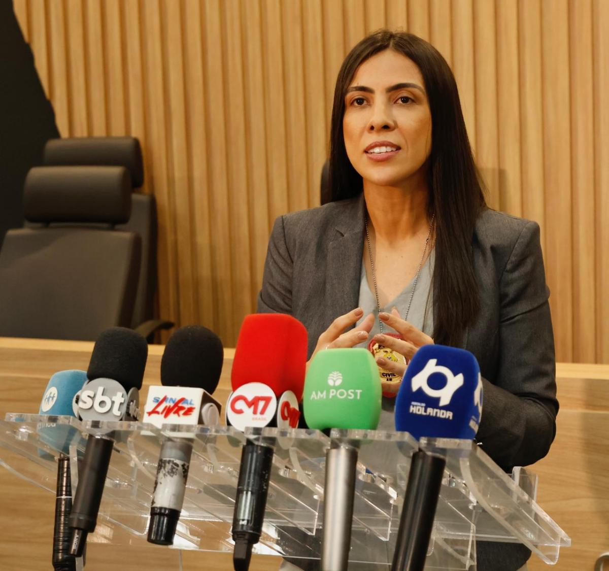 Padrasto é preso por estupro de vulnerável contra a enteada de 9 anos Padrasto é preso por estupro de vulnerável contra a enteada de 9 anos