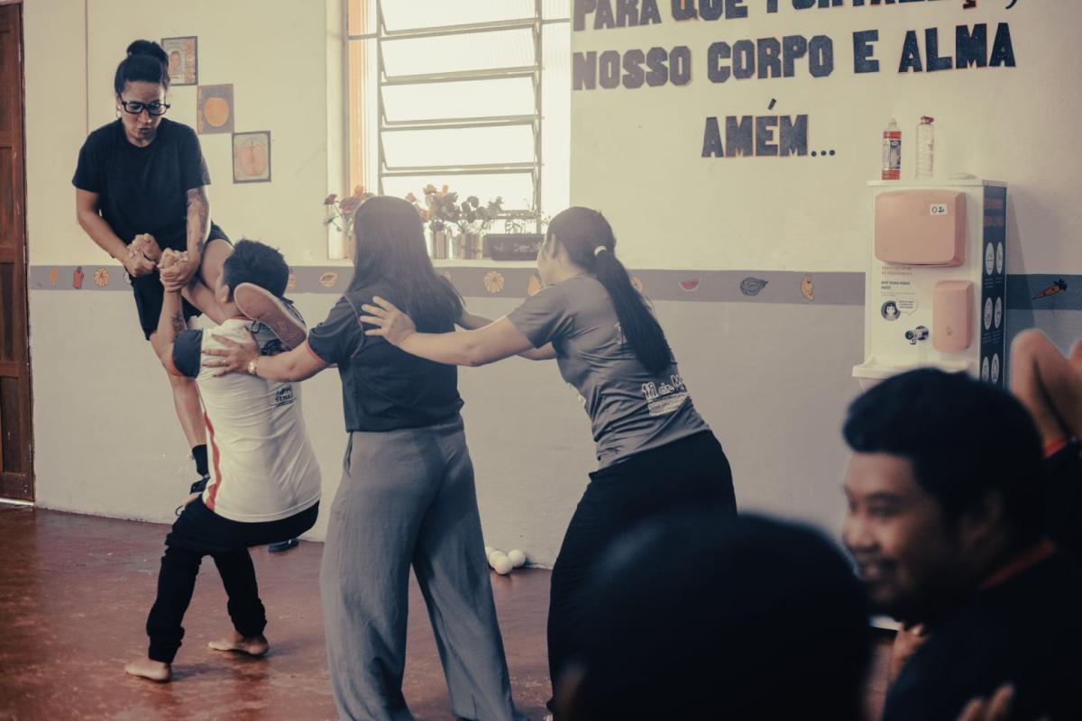 Projeto leva arte e inclusão a pessoas com deficiência pelo Amazonas Projeto leva arte e inclusão a pessoas com deficiência pelo Amazonas