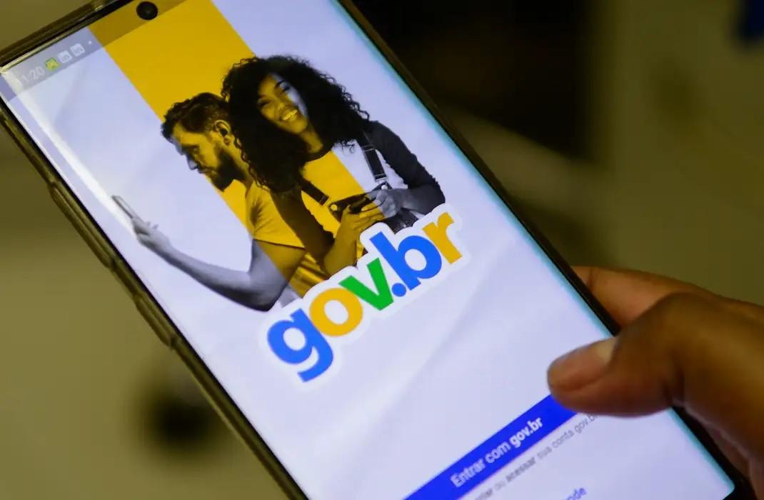 Atualização do app gov.br facilita uso por pessoas com deficiência