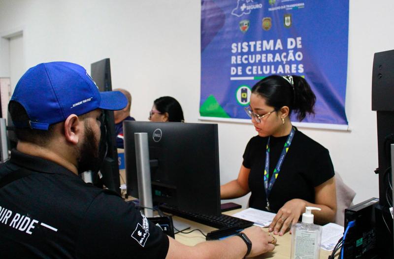 RecuperaFone: Governo do Amazonas lança novo edital para restituição aos donos de 586 celulares resgatados