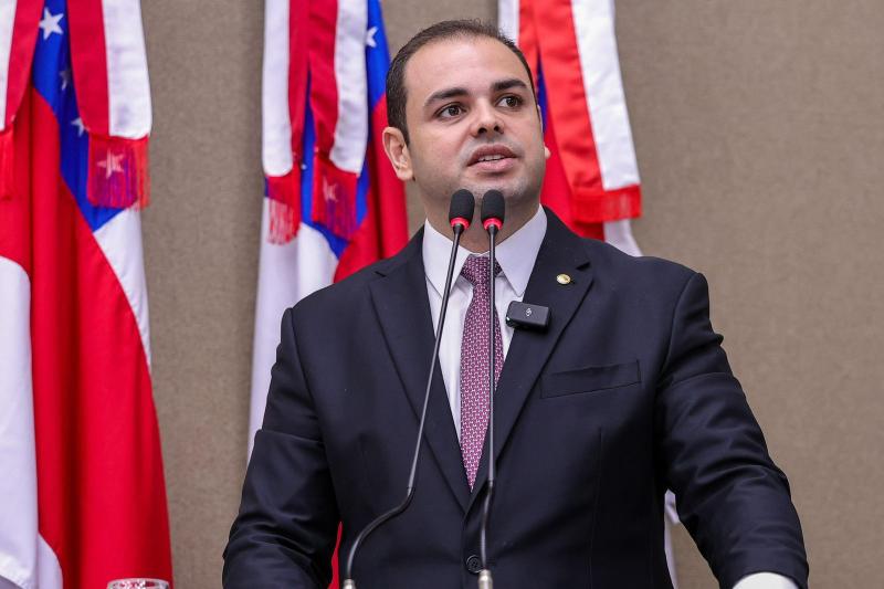 Roberto Cidade apresenta projeto que protege a saúde e a dignidade de idosos, PcDs e pacientes vulneráveis no Amazonas