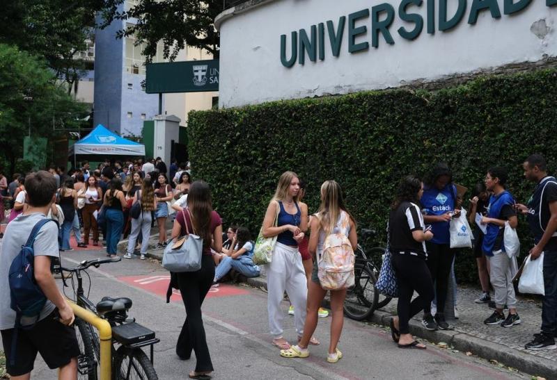 Enem 2025: candidatos fazem prova de matemática e ciências da natureza