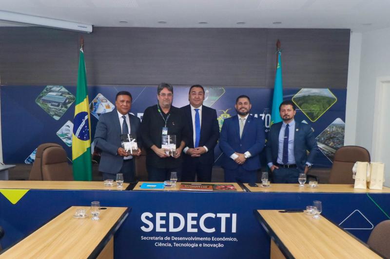 Cazaquistão quer ampliar cooperação com o Amazonas nas áreas de comércio, turismo e relações internacionais