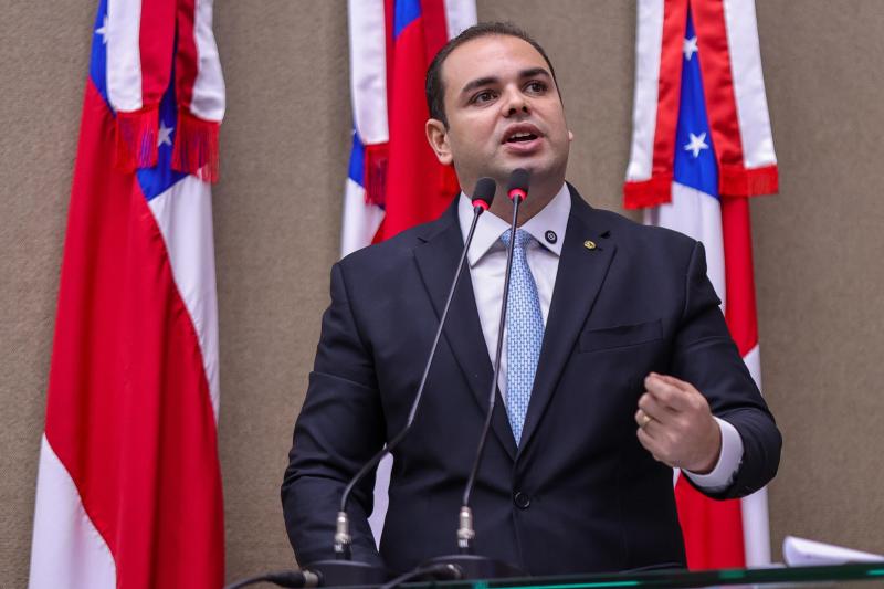 Roberto Cidade destaca importância da recuperação de trecho da AM-010 para a logística do Médio Amazonas