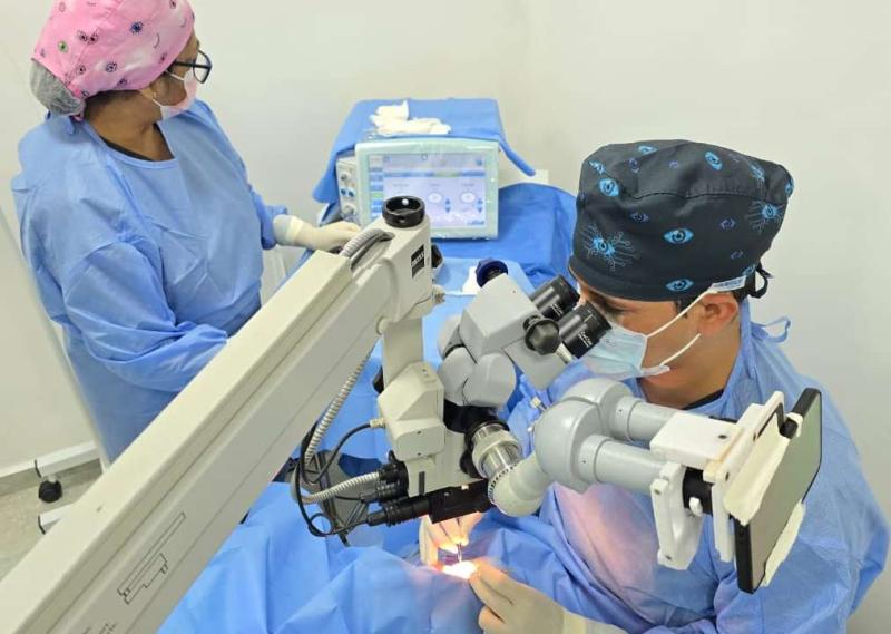 Pacientes se emocionam com volta da visão em mutirão oftalmológico em Parintins