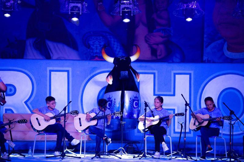 Escola de Arte do Caprichoso encerra 2025 com talentos e os frutos de um dos mais belos projetos sociais de Parintins