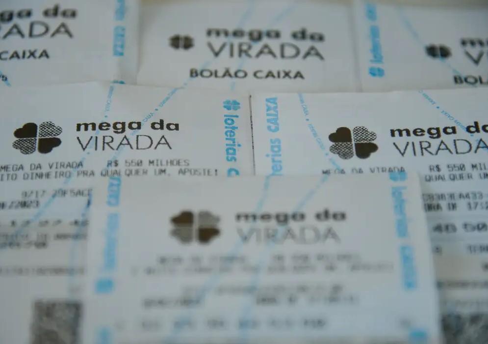 Prêmio da Mega da Virada chega a R$ 1 bilhão