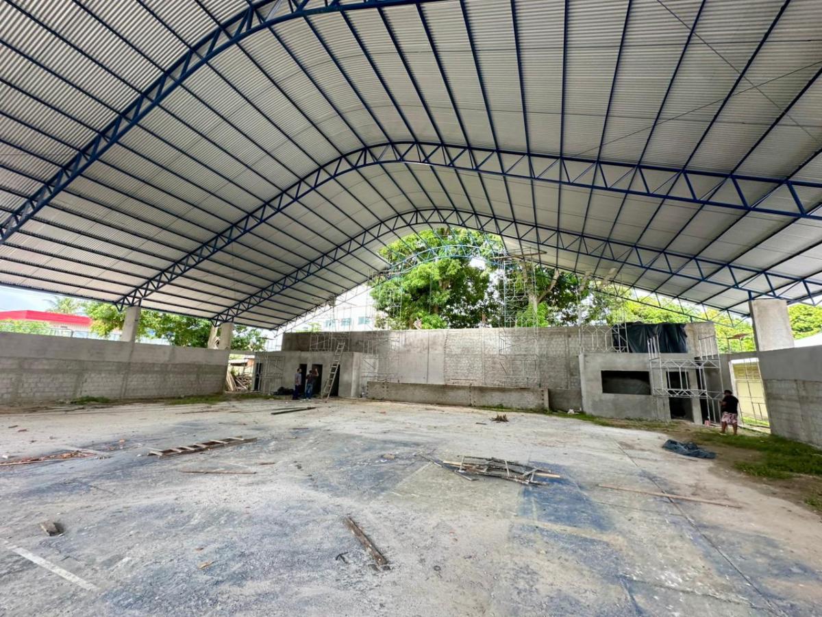 Construção do Ginásio da Escola João Bosco atinge 60% de execução