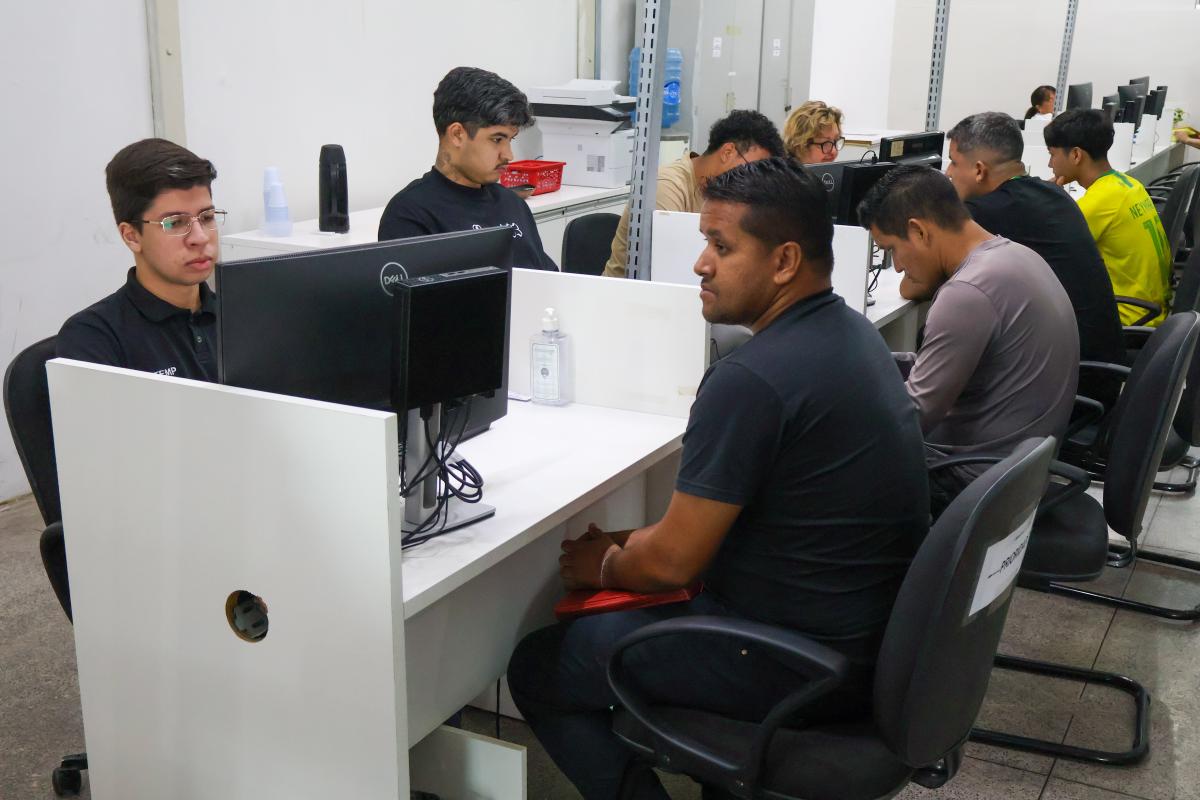 Sine Amazonas divulga 143 vagas de emprego para esta quinta-feira