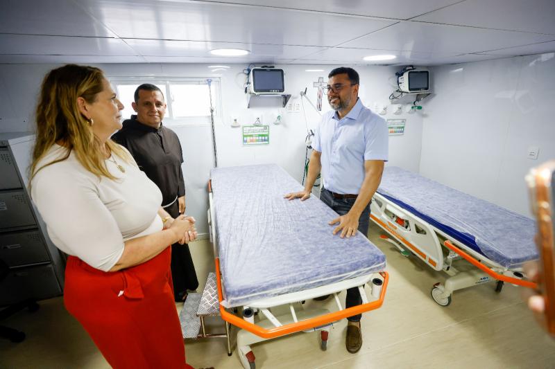 Wilson Lima dá início às atividades do Barco Hospital São João XXIII em 2026 e destaca mais de 200 mil atendimentos realizados