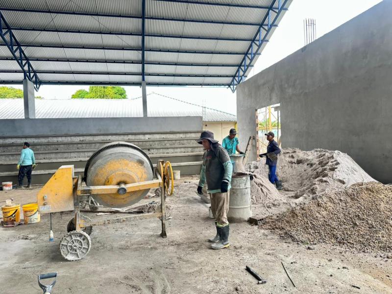 Com 70% concluído, ginásio da Escola João Bosco vai fortalecer esporte e cultura em Parintins
