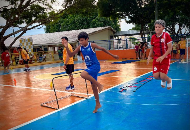 Colônia de Férias promove atividades esportivas e recreativas na Cidade da Criança Pichita Cohen