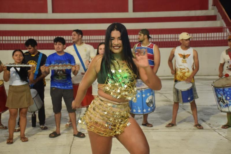 Bloco Império do Palmares homenageia município Presidente Figueiredo, a menina dos olhos da Amazônia