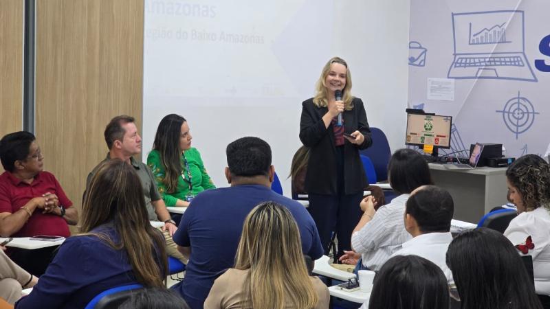 Parintins lidera debate regional sobre linha materno-infantil com apoio do Hospital Albert Einstein